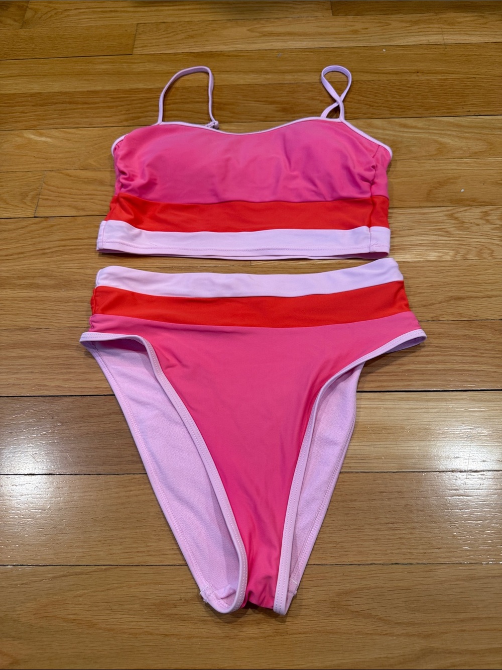 Salt + cove women’s two piece swimsuit size medium.